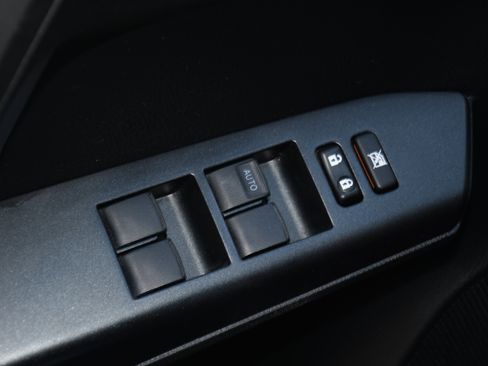 Used 2017 Toyota RAV4 XLE image 11