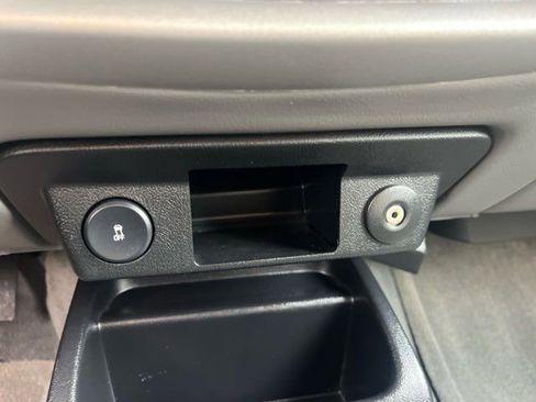 Used 2010 Ford Ranger XLT image 21