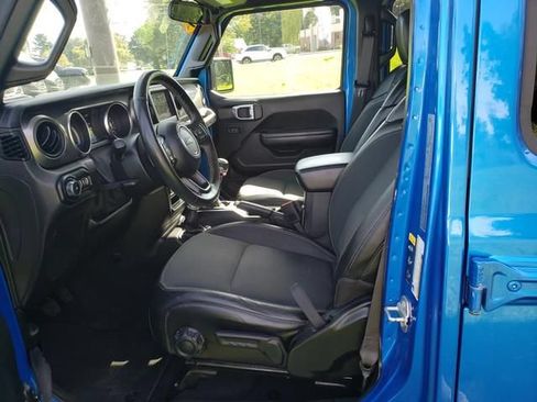Used 2021 Jeep Wrangler Unlimited Sport AWD/4WD image 10