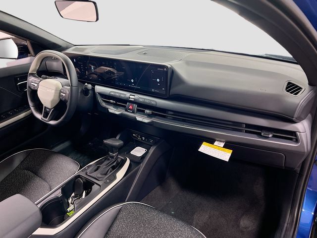 New 2025 Kia K4 GT-Line w/ GT-Line Sunroof Package FWD image 29