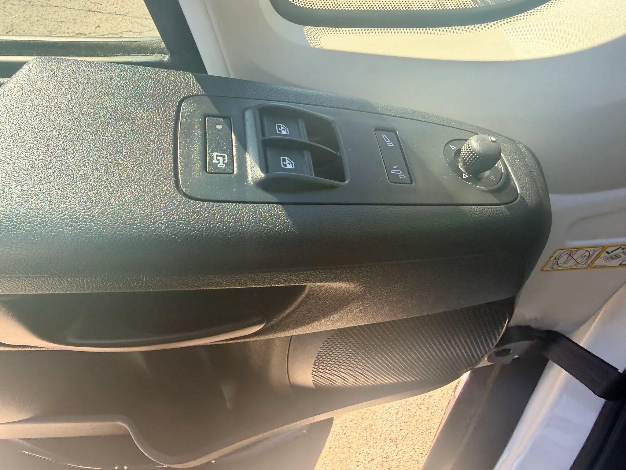 Used 2022 RAM ProMaster 2500 FWD image 6
