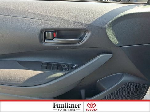 Certified 2025 Toyota Corolla LE FWD image 13