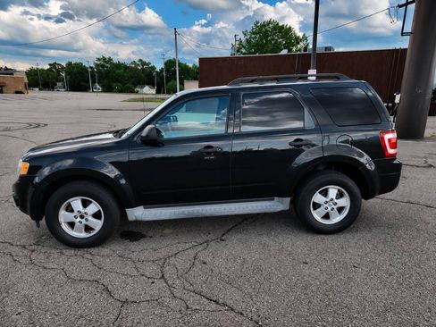Used 2011 Ford Escape XLT w/ 202A Rapid Spec Order Code AWD/4WD image 7