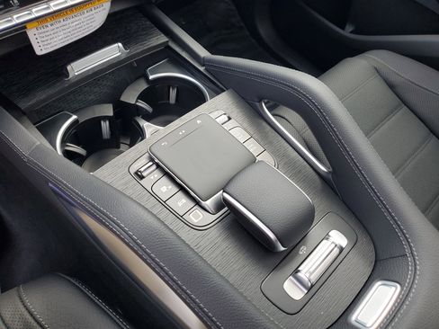 New 2026 Mercedes-Benz GLS 580 4MATIC image 34