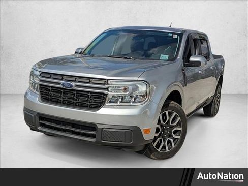 Used 2022 Ford Maverick Lariat image 1