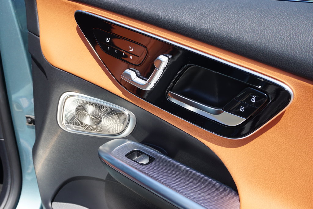 Certified 2026 Mercedes-Benz GLC 300 4MATIC image 49
