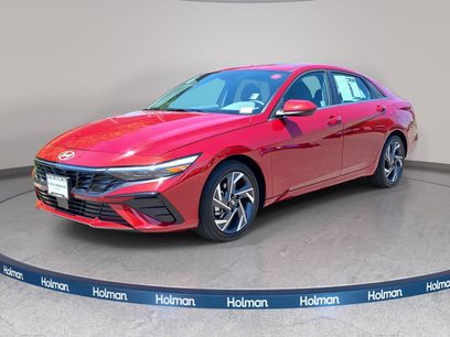 Used 2025 Hyundai Elantra SEL