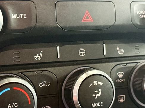 Used 2022 RAM 1500 Big Horn AWD/4WD image 20