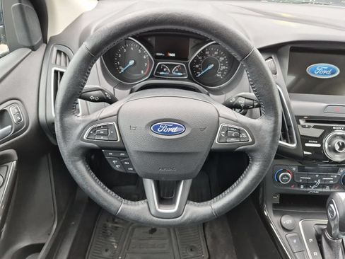 Used 2018 Ford Focus Titanium FWD image 24