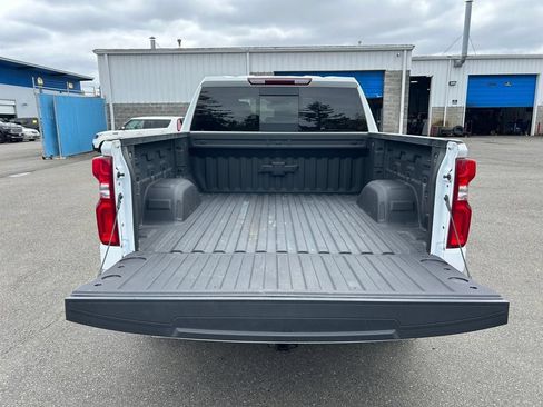 Used 2025 Chevrolet Silverado 1500 LTZ w/ LTZ Convenience Package II AWD/4WD image 23