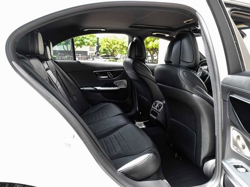Used 2022 Mercedes-Benz C 300 4MATIC Sedan image 40