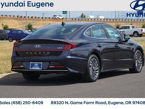 Used 2022 Hyundai Sonata SEL FWD image 3