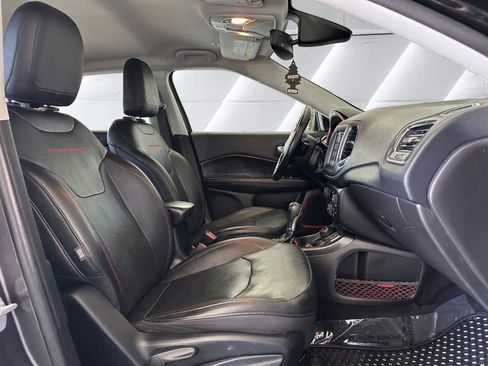 Used 2019 Jeep Compass Trailhawk w/ Leather Interior Group image 10