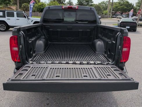 Used 2017 Chevrolet Colorado LT w/ LT Convenience Package RWD image 13