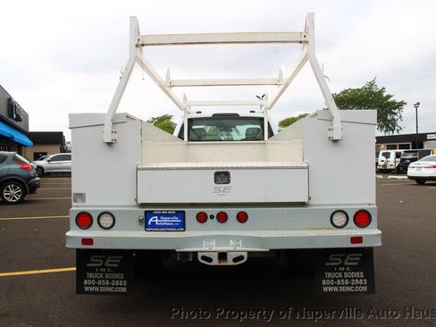 Used 2022 Ford F550 2WD Regular Cab Super Duty image 45