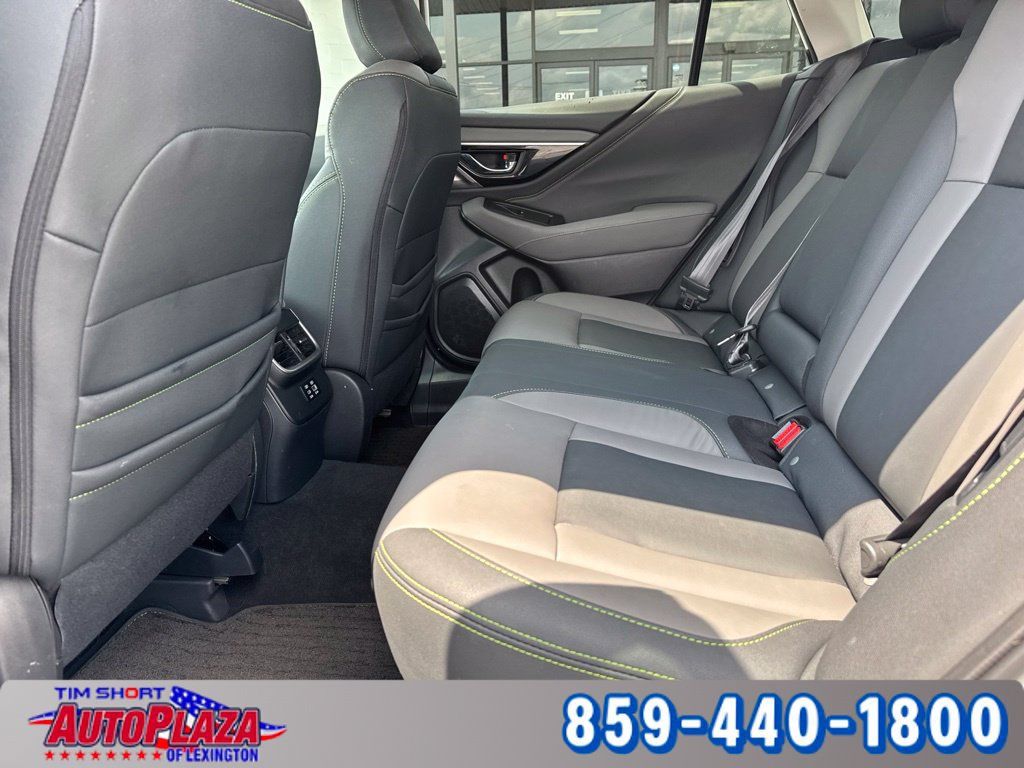 Used 2024 Subaru Outback Onyx Edition AWD/4WD image 36