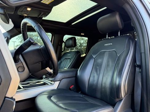 Used 2022 Ford F350 Platinum AWD/4WD image 9