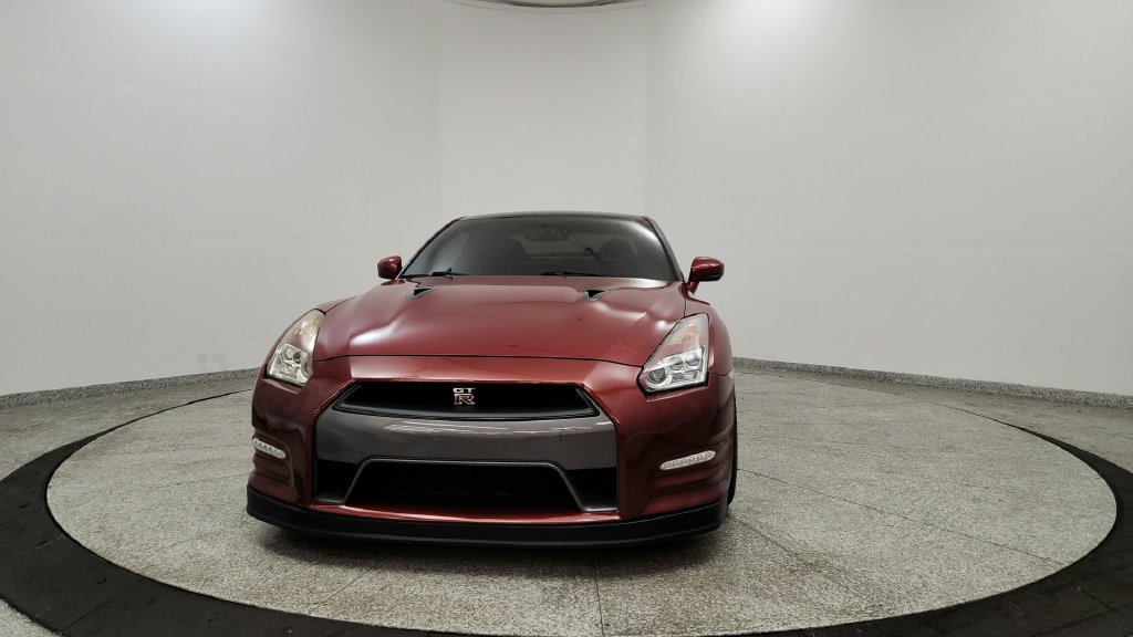 Used 2015 Nissan GT-R Premium AWD/4WD image 8