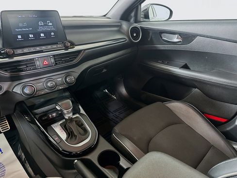 Certified 2021 Kia Forte GT-Line image 21