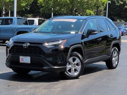 Certified 2025 Toyota RAV4 XLE AWD/4WD image 2