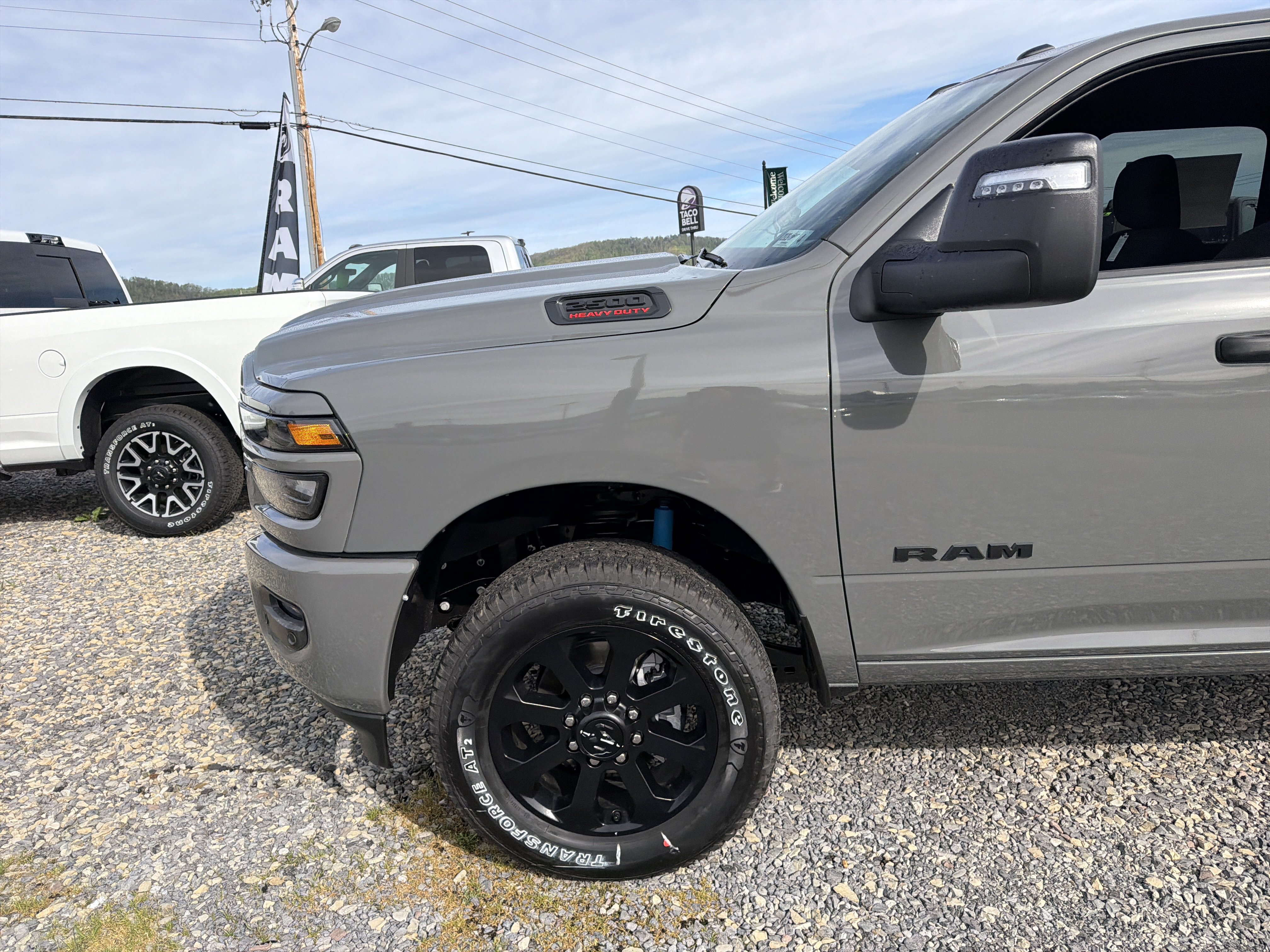 New 2026 RAM 2500 Big Horn AWD/4WD image 12