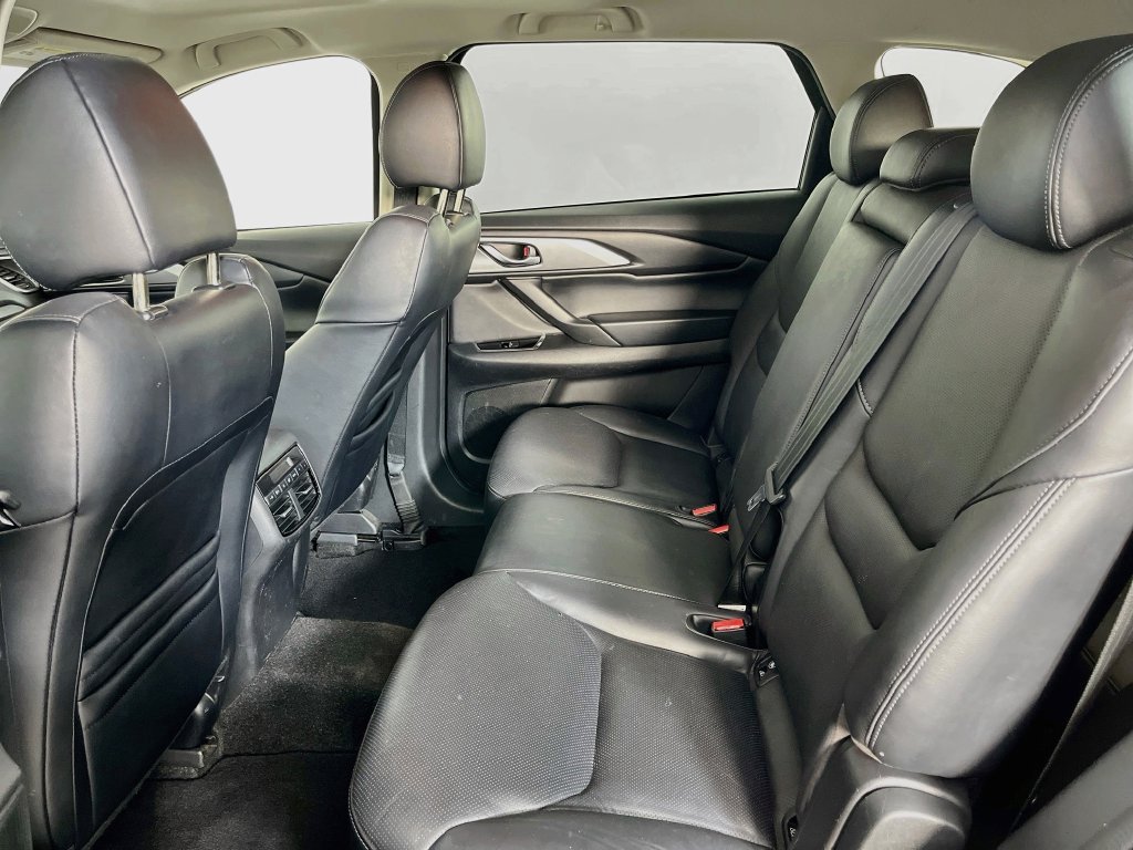 Used 2023 MAZDA CX-9 Touring Plus AWD/4WD image 32