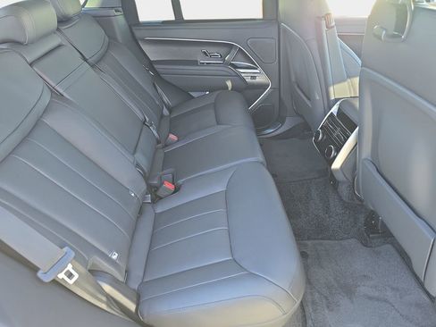 New 2026 Land Rover Range Rover SE image 11