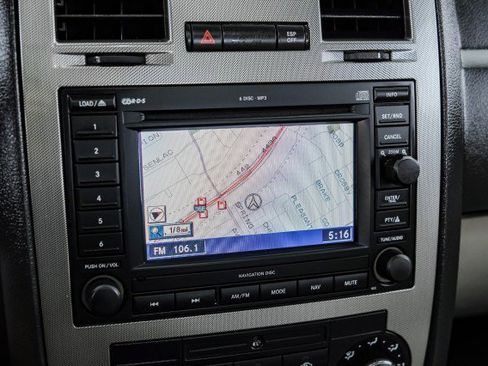 Used 2006 Chrysler 300 Touring image 19