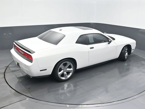 Used 2012 Dodge Challenger R/T image 38