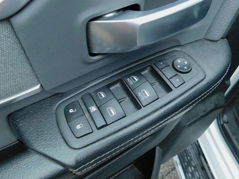 Used 2022 RAM 2500 Big Horn image 24