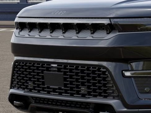 New 2026 Jeep Grand Wagoneer Limited image 11