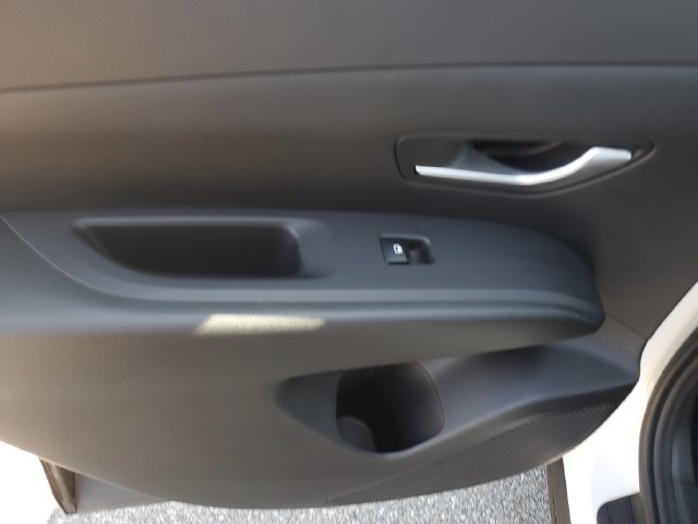 Used 2024 Hyundai Tucson SE AWD/4WD image 16