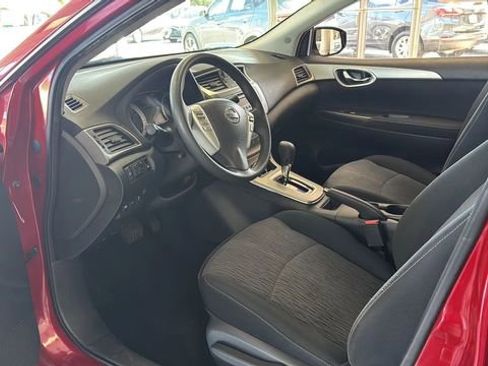 Used 2014 Nissan Sentra SV image 9