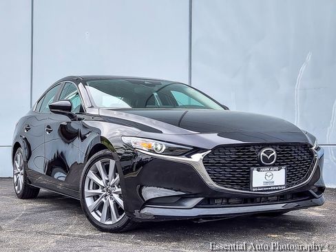 Used 2023 MAZDA MAZDA3 s FWD image 1