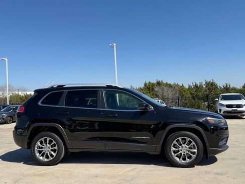 Used 2021 Jeep Cherokee Latitude Plus w/ Sun & Sound Group image 7