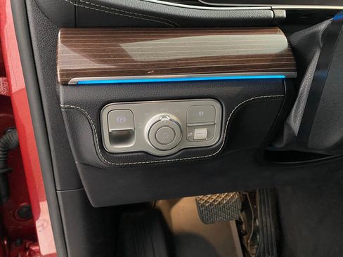 Certified 2020 Mercedes-Benz GLE 350 4MATIC image 18