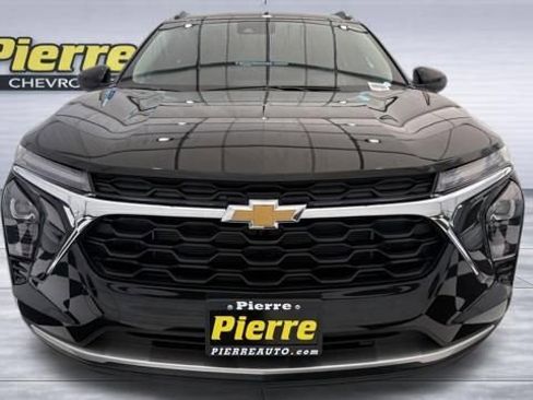 New 2026 Chevrolet Trax LT FWD image 7
