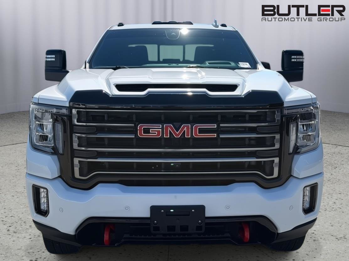 Used 2023 GMC Sierra 2500 AT4 w/ AT4 Premium Plus Package AWD/4WD image 9