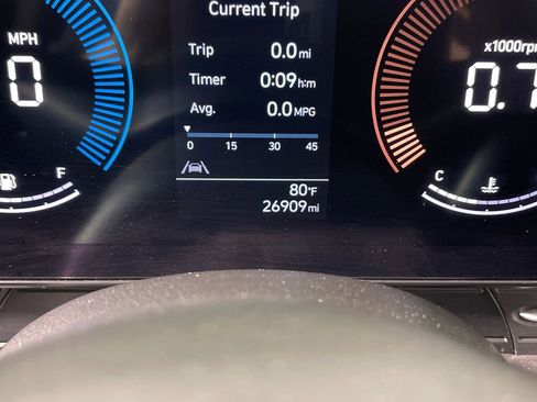 Certified 2025 Hyundai Kona SEL FWD image 21