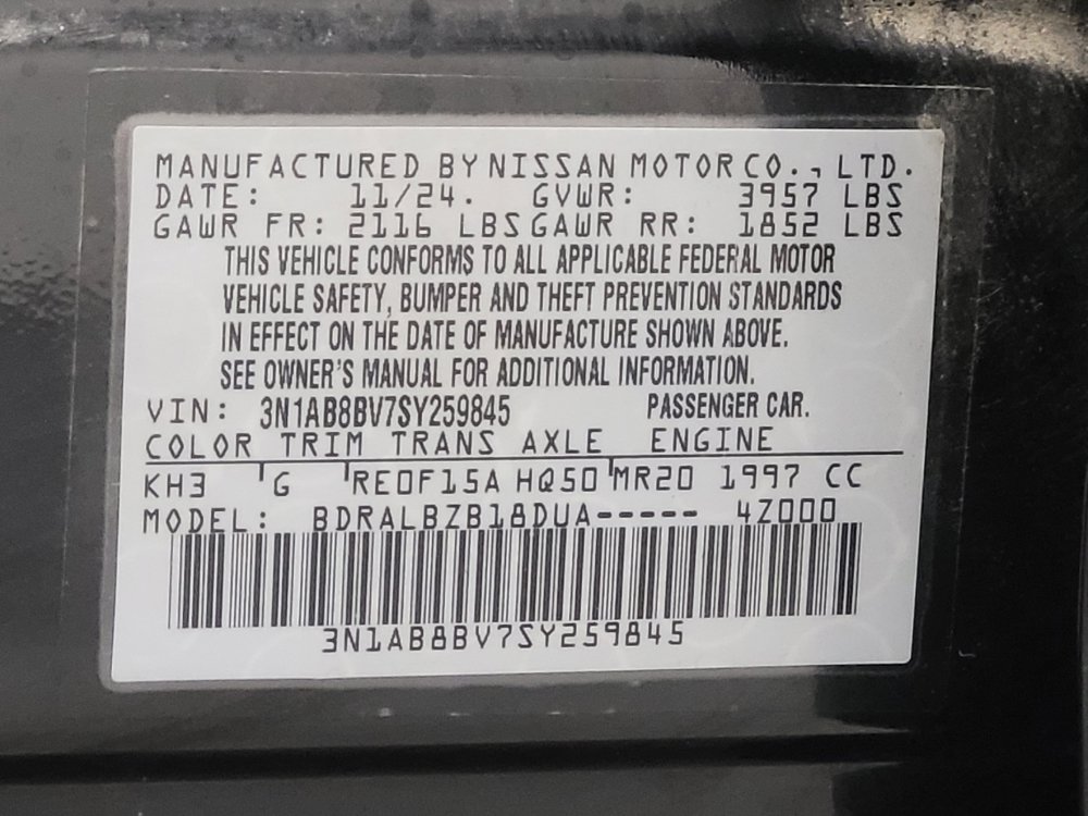 Used 2025 Nissan Sentra S FWD image 33