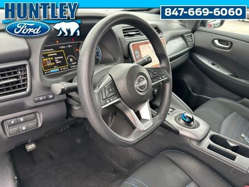 Used 2023 Nissan Leaf S image 17