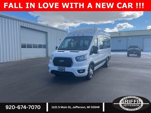 Used 2021 Ford Transit 350 XLT image 3