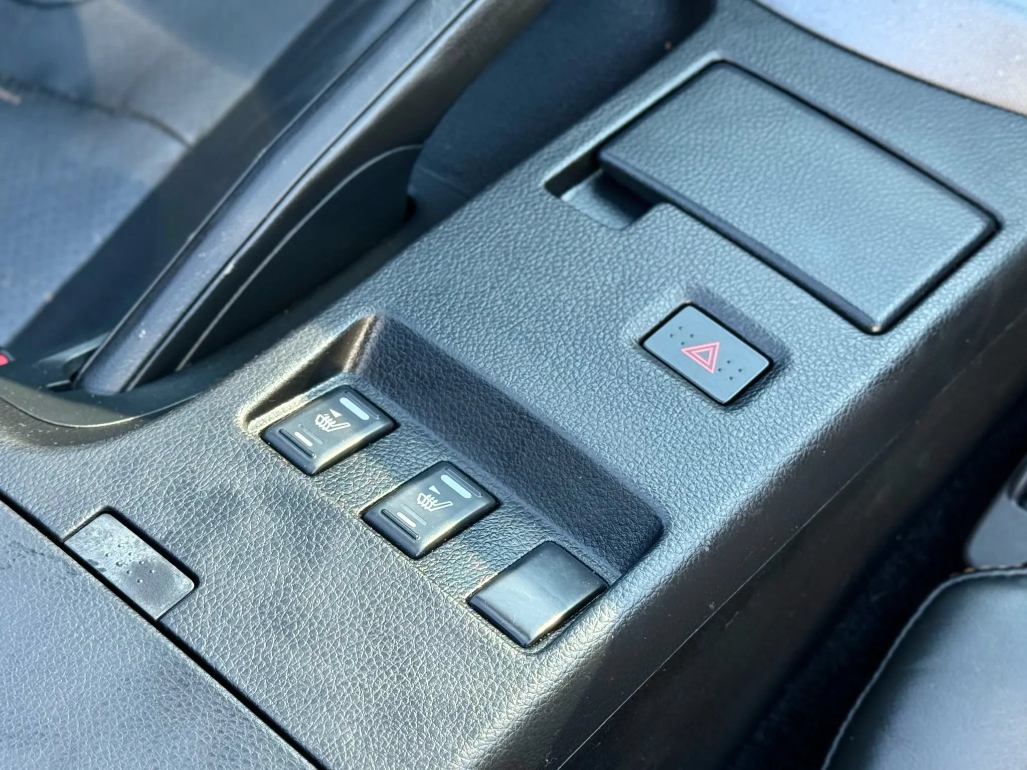 Used 2004 Nissan 350Z Touring RWD image 46