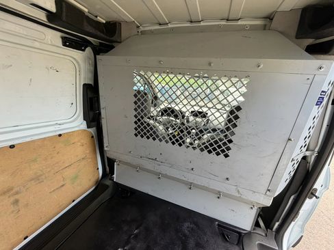 Used 2017 Ford Transit Connect XL FWD image 30