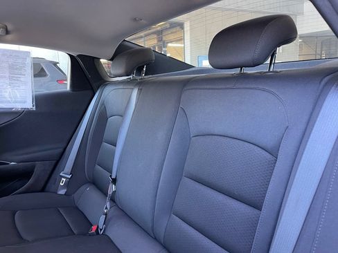 Used 2024 Chevrolet Malibu LS w/ Driver Confidence Package FWD image 8