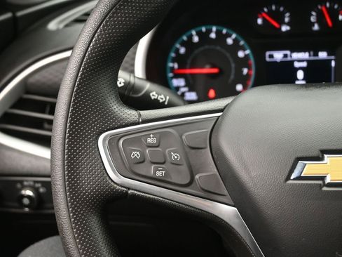 Used 2022 Chevrolet Malibu LT image 15