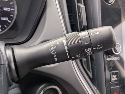 Certified 2024 Subaru Crosstrek 2.0i Premium AWD/4WD image 21