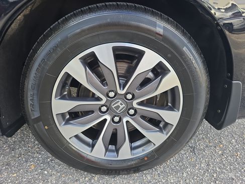 Used 2024 Honda Odyssey EX-L image 33