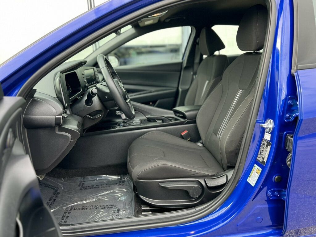 Used 2026 Hyundai Elantra Sport w/ Cargo Package FWD image 13