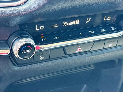 Used 2024 MAZDA CX-30 AWD 2.5 S w/ Preferred Package image 19